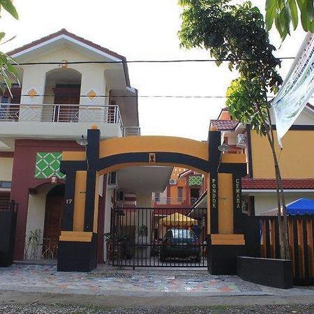 Pondok Cemara Medan Exterior foto