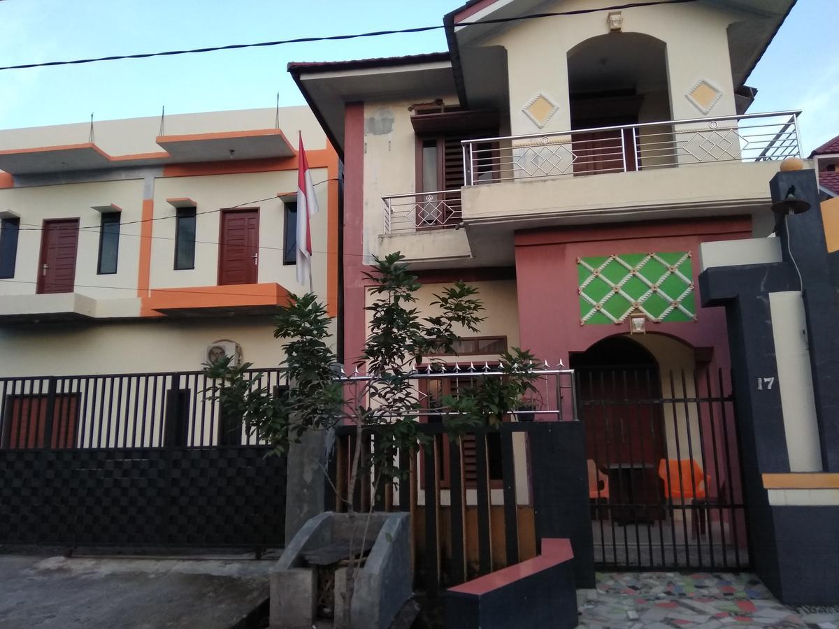 Pondok Cemara Medan Exterior foto